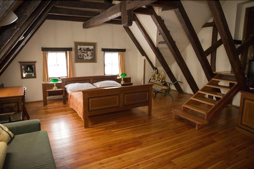 U Medvidku-brewery Otel Prag